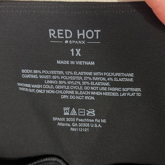 {SPANX} by Red Hot All Over Faux Leather Leggings - Picture 4 of 4